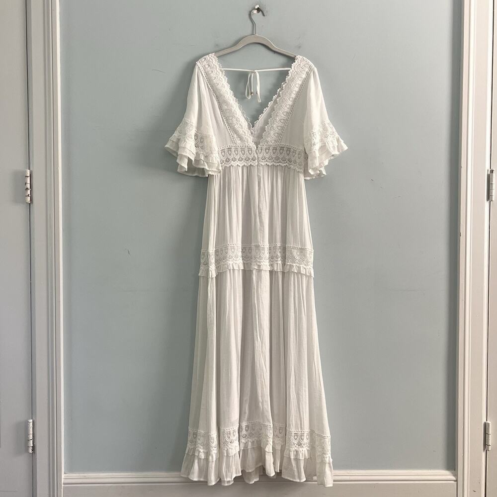 NWT BluIvy V Neck Lace Crochet Trim White Maxi Dress - Picture 3 of 6